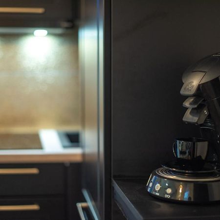 Wellness Studio D'Or - Exclusive New Apartment With Whirlpool, Sauna, Sunny Terrace, Private Parking Porec Bagian luar foto